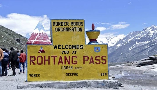 Complete Guide to Rohtang Pass 2026 - Scenic Himalayan Landscape